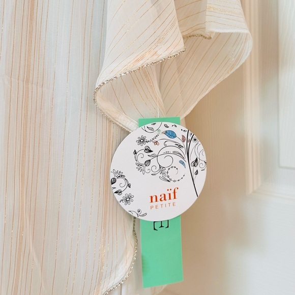 NAÏF ~ Flowy Off-White Fully Lined w/Gold Threads and Intriguing Silver Edge - Picture 3 of 7